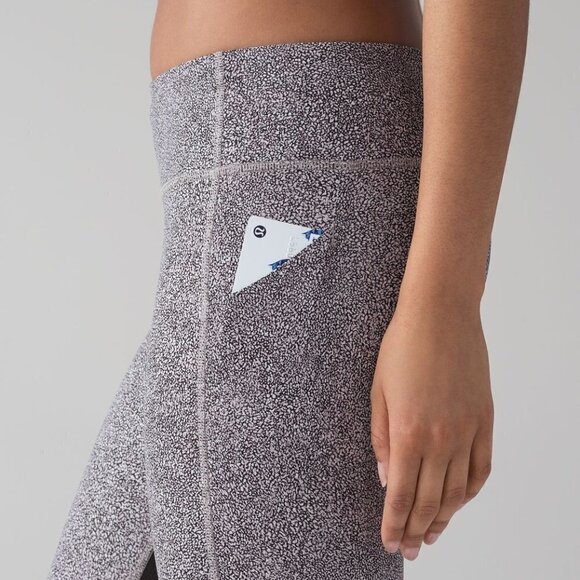 LULULEMON Pace Rival Crop (22") - Picture 10 of 15